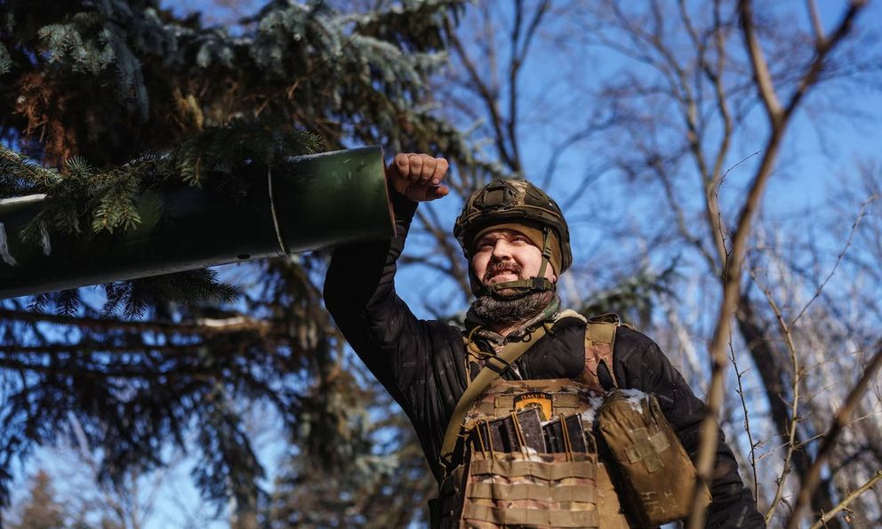 Bom lượn KAB, bộ binh, UAV cảm tử - Nga tấn công khiến lính Ukraine thốt lên: Không thể chống đỡ