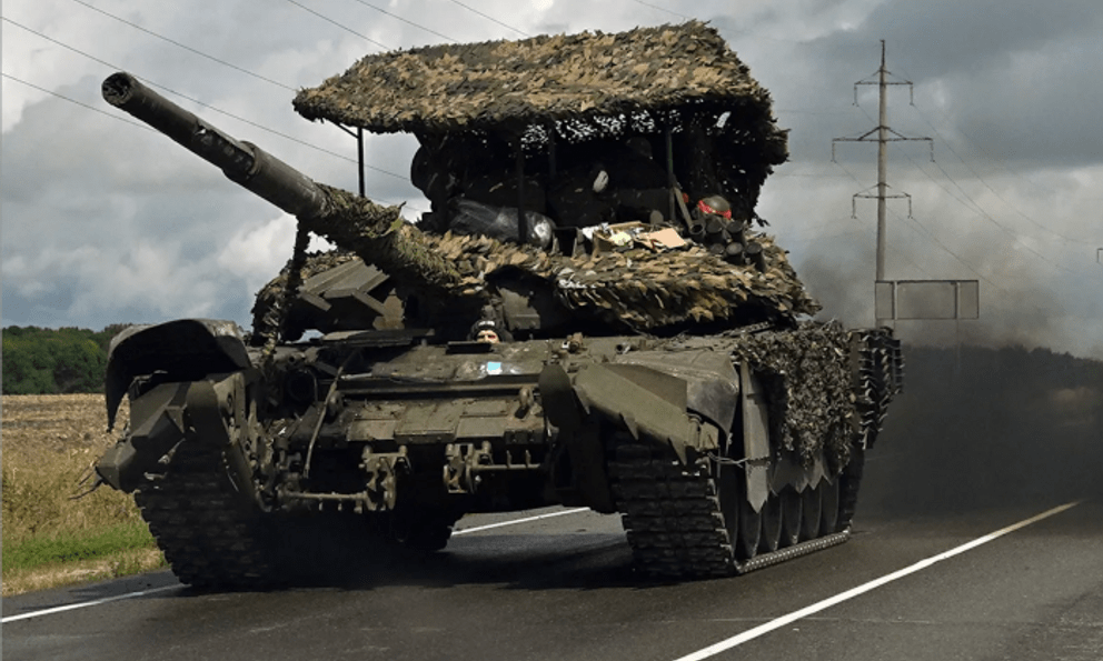 Tăng T-72B3 “xương sống” của Nga kết liễu từ hai mục tiêu trở lên