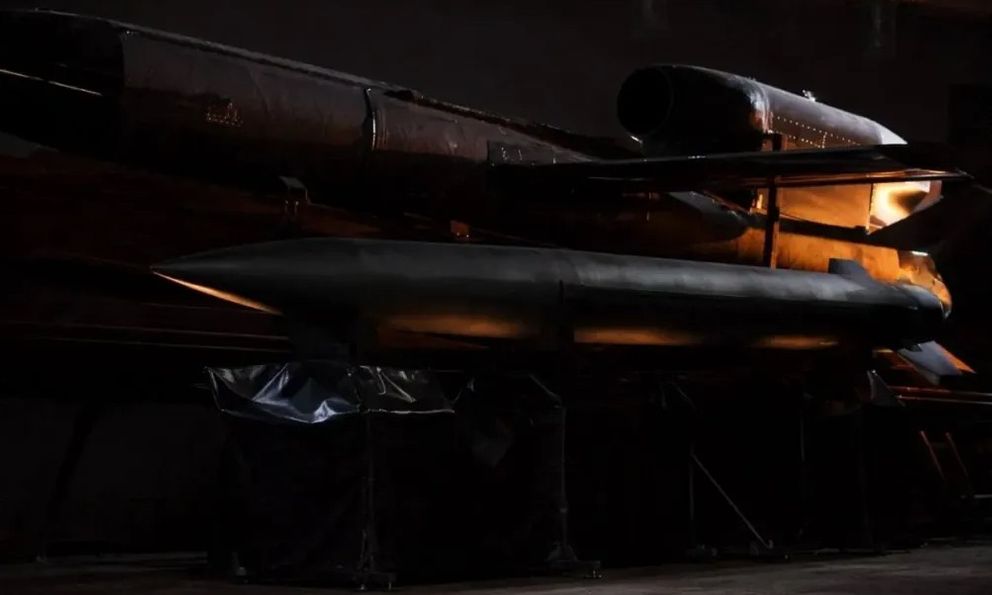 Gặp khó trước tên lửa Kinzhal của Nga, Ukraine âm thầm chế tạo vũ khí 'có sức mạnh độc nhất vô nhị'