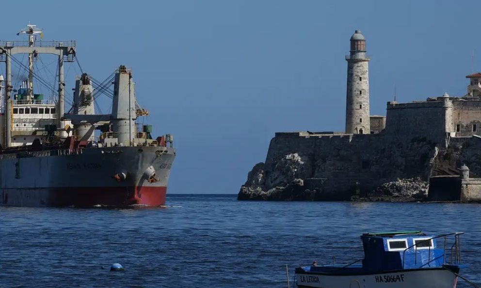 Cuba 'nhận quà' từ Trung Quốc