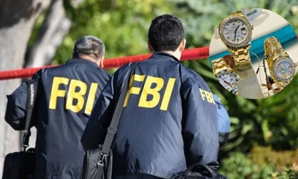FBI đột kích nhà cựu quan chức tình báo Mỹ: Cả kho vàng, tiền mặt, đồng hồ - Bí mật 'động trời' bị lật tẩy