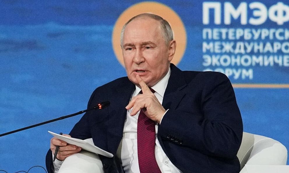 Sau loạt đòn tập kích xuyên sâu, ông Putin thừa nhận Ukraine ngang sức, báo động thách thức mới với Nga