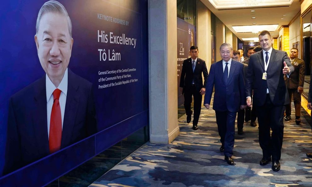 GS Carl Thayer: Việt Nam nổi lên như cường quốc tầm trung