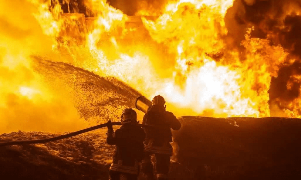 Sinelnikovo nổ lớn, Ukraine rúng động - 1 mục tiêu đặc biệt bị đánh trúng, Kiev báo động về kịch bản 500.000 quân Nga tổng tấn công