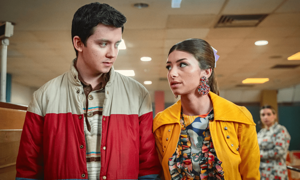 Xem phim Sex Education, tôi hốt hoảng nhận ra mình quên dạy con trai điều này: Vô tình khiến con gồng mình để làm hài lòng người khác