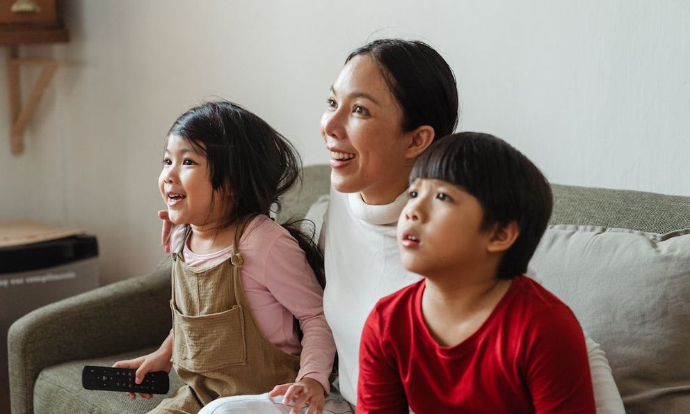 Nếu con có đủ 5 dấu hiệu này thì xin chúc mừng: Bố mẹ nuôi dạy thành công mỹ mãn!