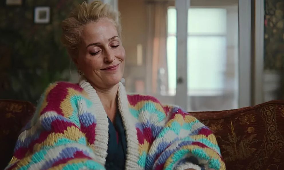 Xem phim Sex Education, tôi lặng người vì 1 câu nói: Lần đầu tiên tôi nhận ra, chính mình khiến con trai sống trong mặc cảm, lo sợ