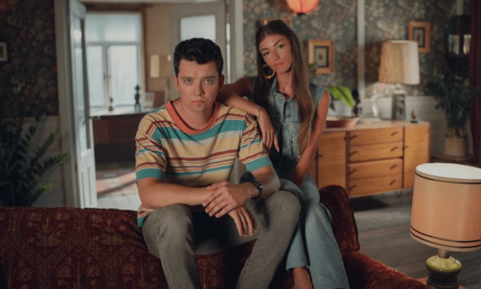 Xem phim Sex Education, tôi lấy giấy bút ra chép lại 1 câu quá hay, ai ngờ về sau nó lại giúp tôi vực dậy cậu con trai đang suy sụp