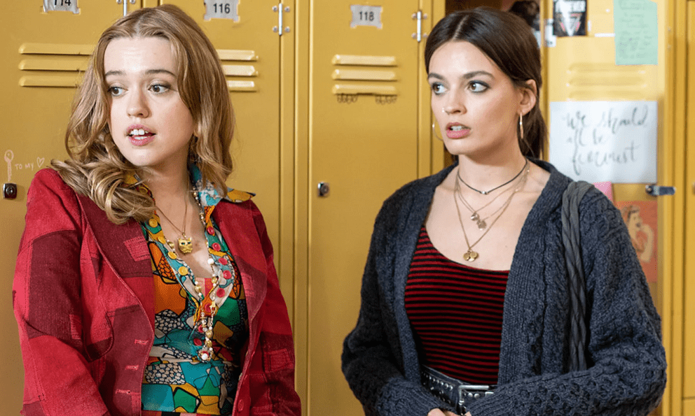 Xem phim Sex Education, tôi nhận ra có 1 điều quan trọng hơn phải dạy con: Nếu cha mẹ nào cũng biết thì xã hội sẽ tử tế hơn rất nhiều!