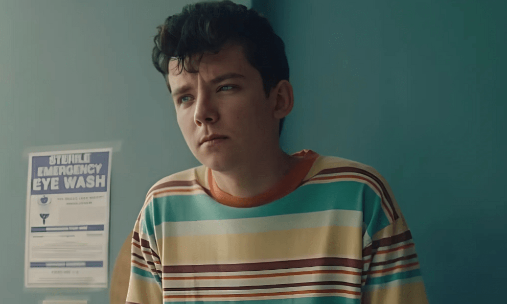 Xem phim Sex Education, tôi nhận ra vì sao cuộc sống của mình lúc nào cũng mệt mỏi: Con gái cũng vô tình học theo 