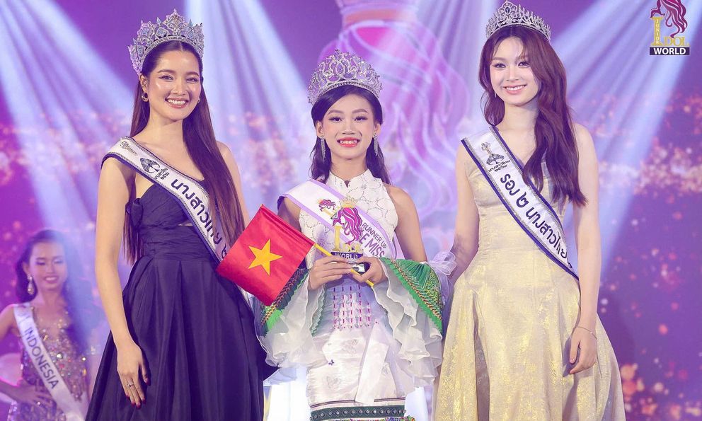 Nguyễn Cao Kỳ Phương lộng lẫy đăng quang Á hậu tại cuộc thi quốc tế 