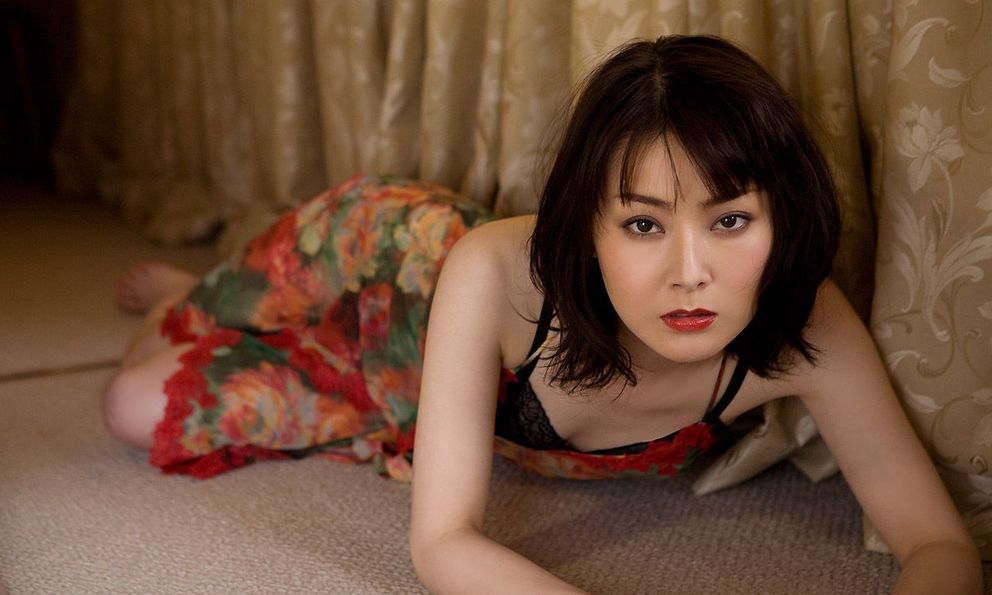 Nóng: Một nữ diễn viên nổi tiếng nghi tử vong tại nhà, thi thể đã phân hủy nhiều ngày