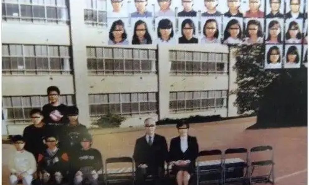 14 năm đã trôi qua nhưng bức ảnh tập thể lớp này vẫn khiến nhiều người 