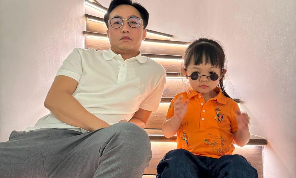 Cường Đô la đăng chục tấm ảnh, một người phải thốt lên: Không quen biết nhưng quá ngưỡng mộ lối sống, cách làm cha của anh