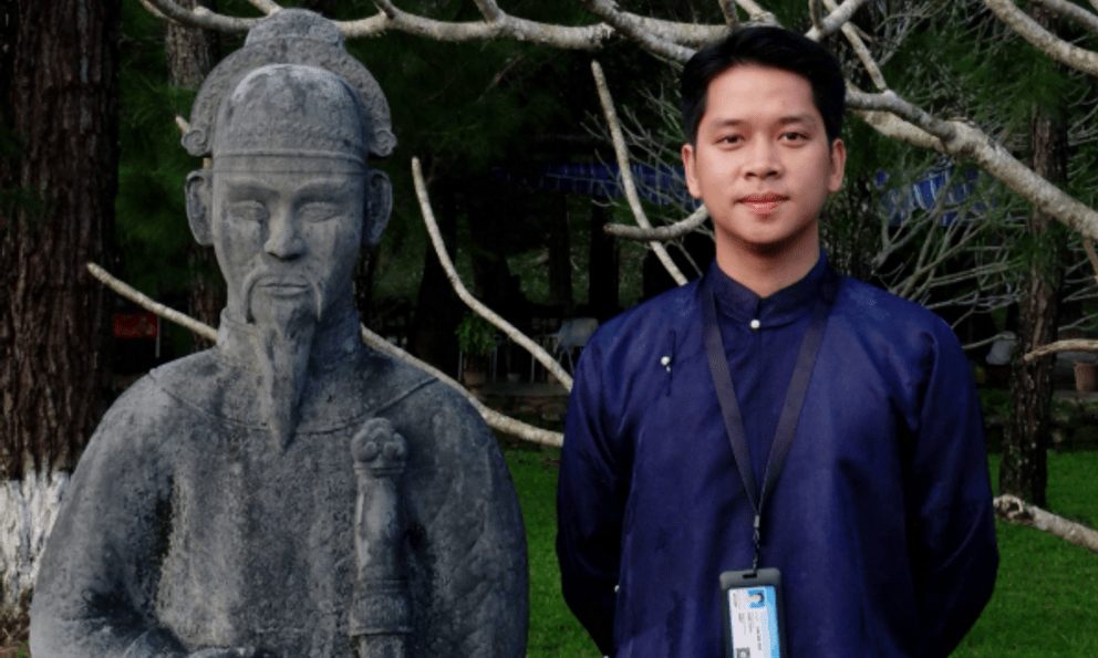 Chàng trai GenZ sinh ra ở Huế, lớn lên làm “người kể sử” ở di tích: Đến với nghề vì… sợ du khách bỏ lỡ một Huế thật đẹp