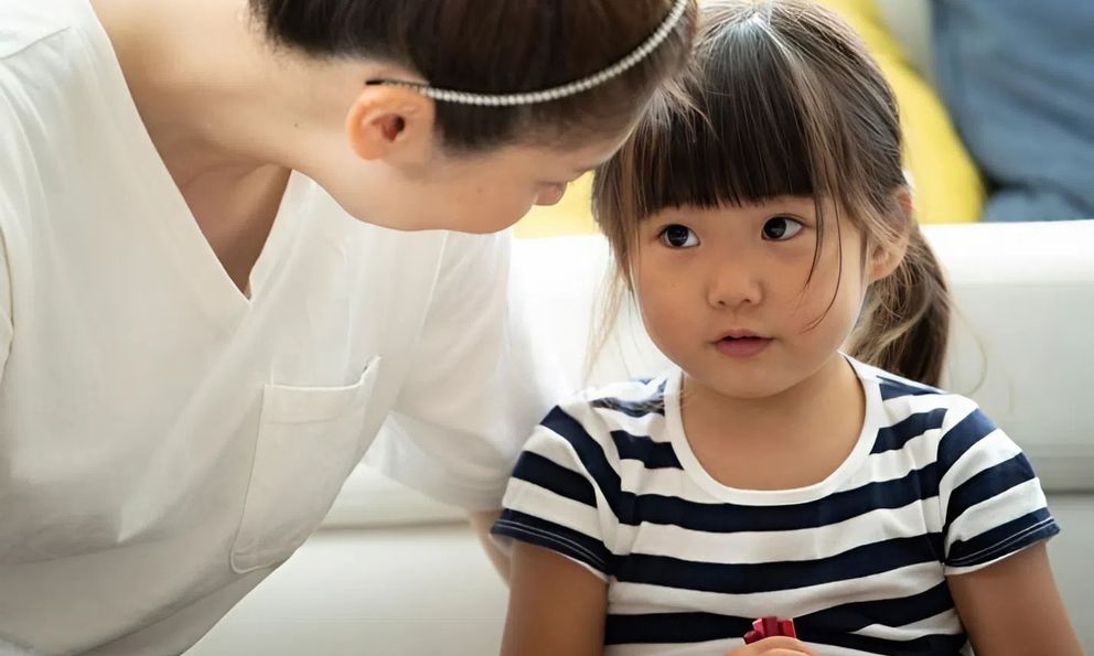 Nghiên cứu phát hiện: Cha mẹ làm nhóm nghề này, con có nguy cơ bệnh tật và suy giảm sức khỏe cao hơn khi về già