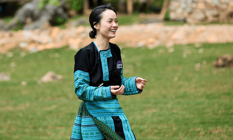 Thí sinh Hoa hậu Du lịch Dân tộc Việt Nam thăm điểm trường vùng cao