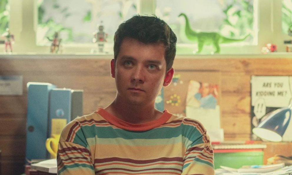 Xem phim Sex Education, tôi thấy chồng rơm rớm nước mắt: Gần chục năm lấy nhau, cuối cùng tôi cũng biết vì sao nhiều lúc anh chiều con đến vậy!