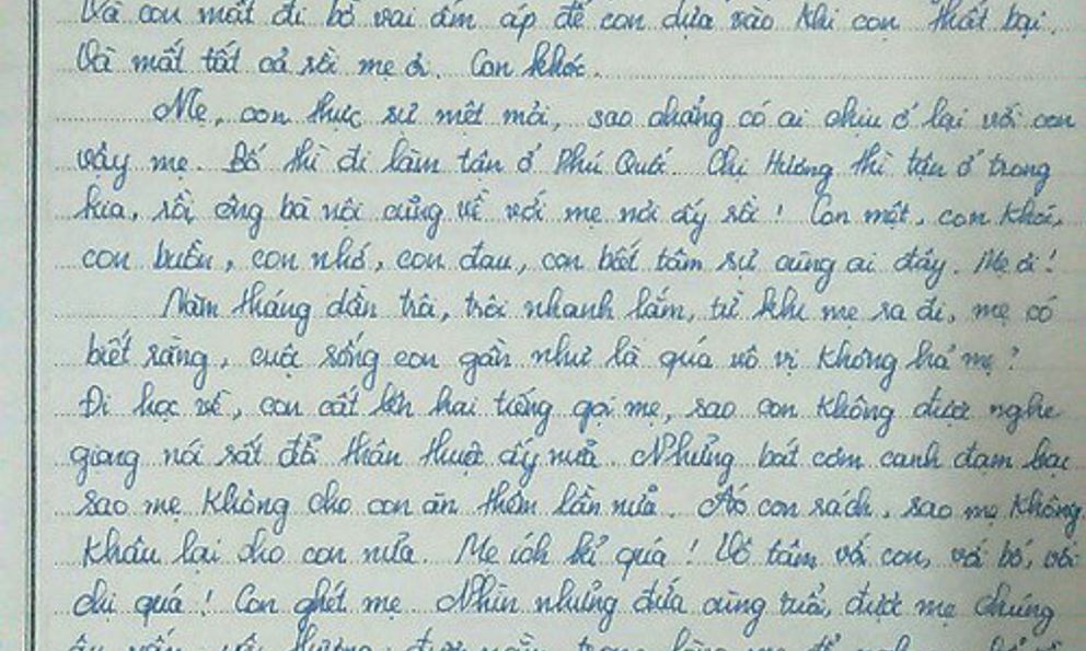Bức thư nữ sinh gửi mẹ khiến ngàn người rơi nước mắt: 