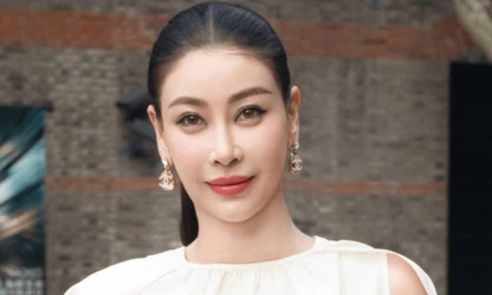 Bạn thân con trai năn nỉ, Hoa hậu Hà Kiều Anh vẫn kiên quyết giữ lập trường: Giờ nhận 