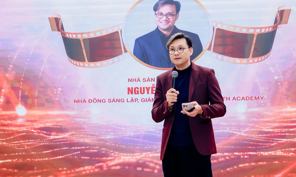 Đạo diễn Nguyễn Khải Anh 