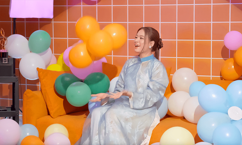 Hoàng Thùy Linh chính thức nhập cuộc 'đường đua' nhạc Tết