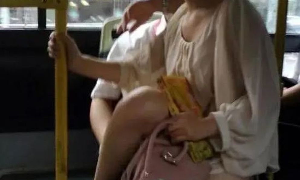 Con trai 5 tuổi hồn nhiên bảo: 