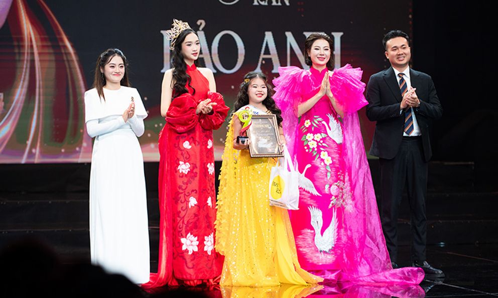 Thanh Hương đảm nhận vai trò giám khảo tại Vietnam Iconic Awards 2026