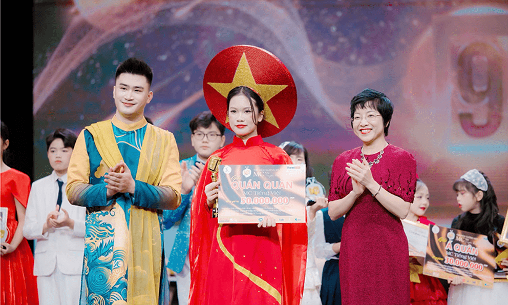 Trần Gia Hân đăng quang Quán quân “Tìm kiếm gương mặt MC Nhí Truyền hình” mùa đầu tiên