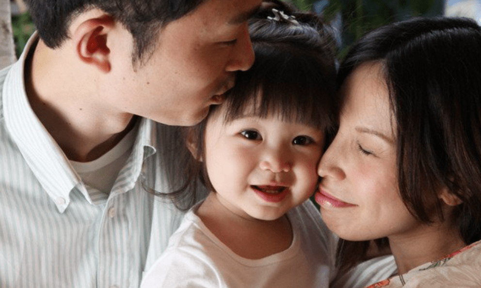 3 hành động cho thấy con rất yêu thương mẹ: Xin chúc mừng nếu con bạn cũng như vậy!