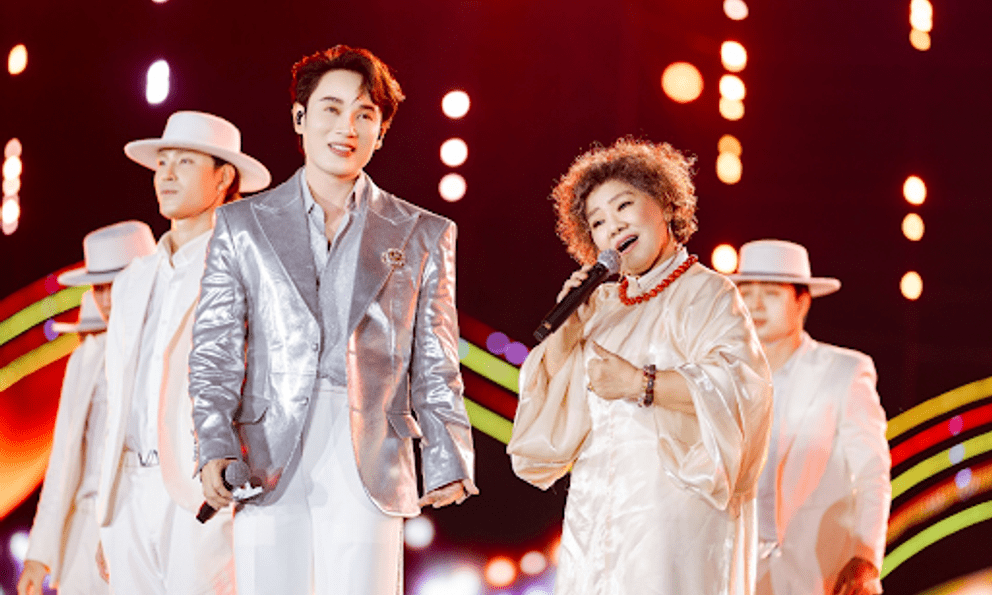 NSND Thanh Hoa và dàn nghệ sĩ nhiều thế hệ xuất hiện tại “Thanh âm kỷ nguyên mới”