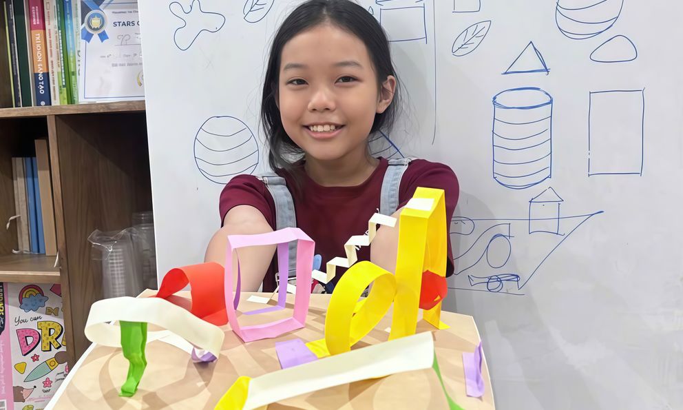 Mẹ Đồng Nai tiết lộ bí quyết cho con học tiếng Anh siêu tiết kiệm, mới lớp 6 đã đạt thành tích đáng nể! 