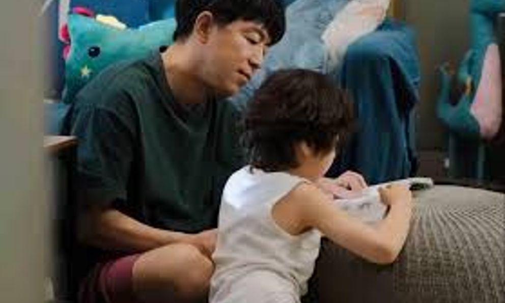 Con trai thi bị điểm thấp, phản ứng của người cha khiến hơn 40.000 người phải nhấn 