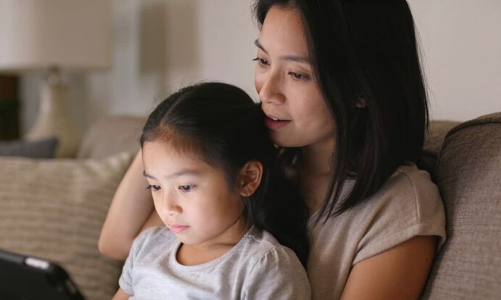 Con thành công hơn nhờ cha mẹ nghiêm khắc hay dịu dàng? Câu trả lời từ khoa học khiến nhiều phụ huynh 