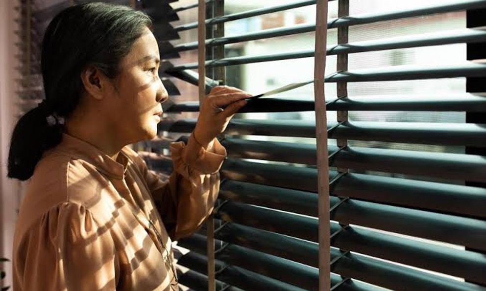 Một kiểu “ăn bám cha mẹ” mới âm thầm xuất hiện: Không ngửa tay xin tiền, không dựa dẫm tài chính, nhưng lại khiến cha mẹ đau lòng hơn cả việc bị xin tiền!