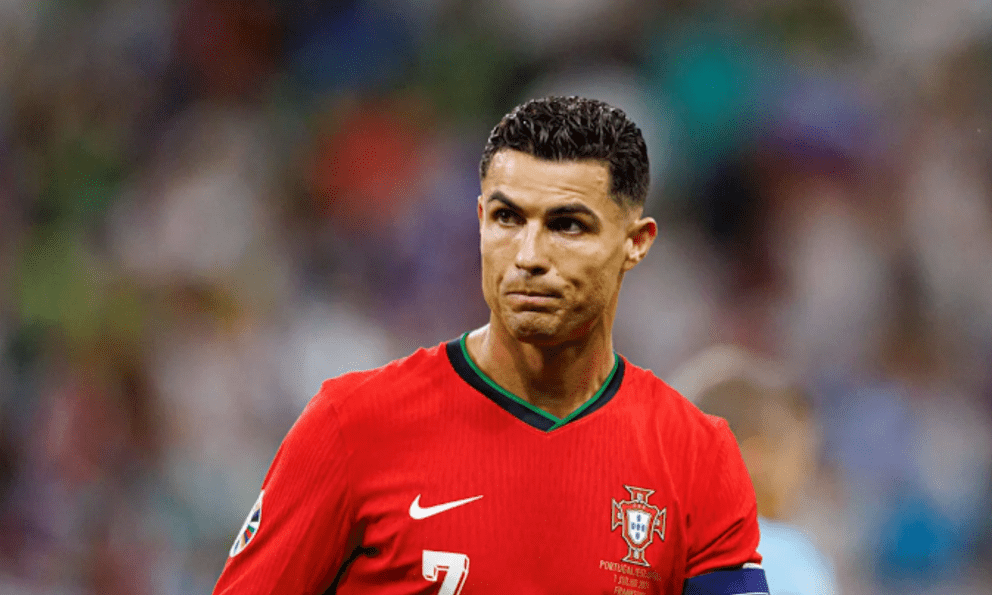 Lại thêm một cột mốc đáng nể, Ronaldo tiến sát kỷ lục 1.000 bàn thắng trong sự nghiệp
