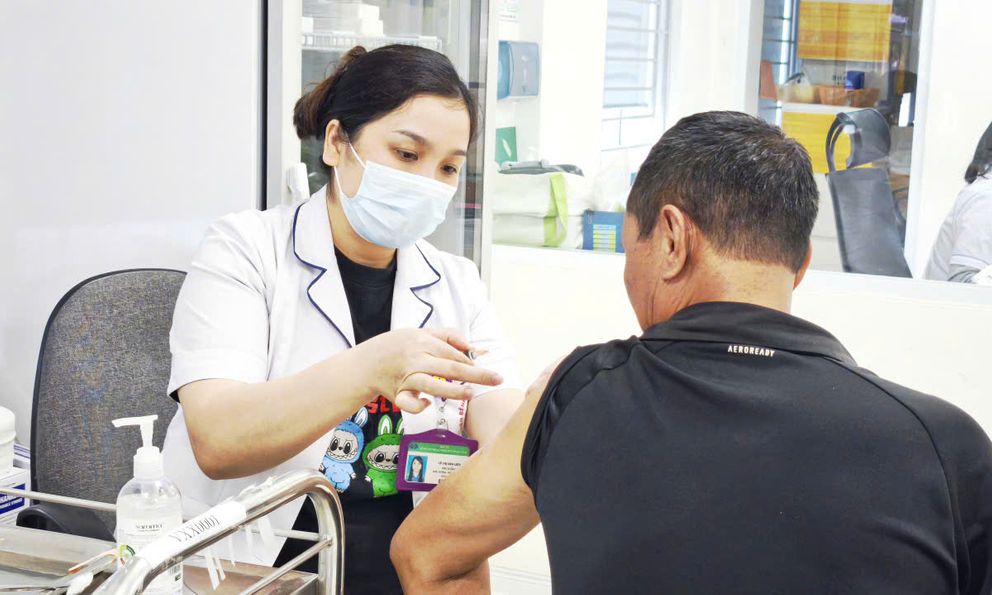 Căn bệnh có thể gây chết người chỉ trong vài giờ, triệu chứng giống cúm: Bác sĩ cảnh báo đối tượng cần đặc biệt thận trọng