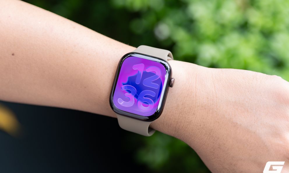 Mở hộp và trên tay Apple Watch Series 12 chính hãng Việt Nam trước ngày mở bán: Thêm màu mới, nâng cấp nhiều tính năng sức khoẻ