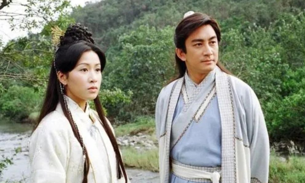 Bí mật hậu trường Ỷ Thiên Đồ Long Ký 2000: Cú đổi vai lịch sử và sự ưu ái bất ngờ của cố nhà văn Kim Dung