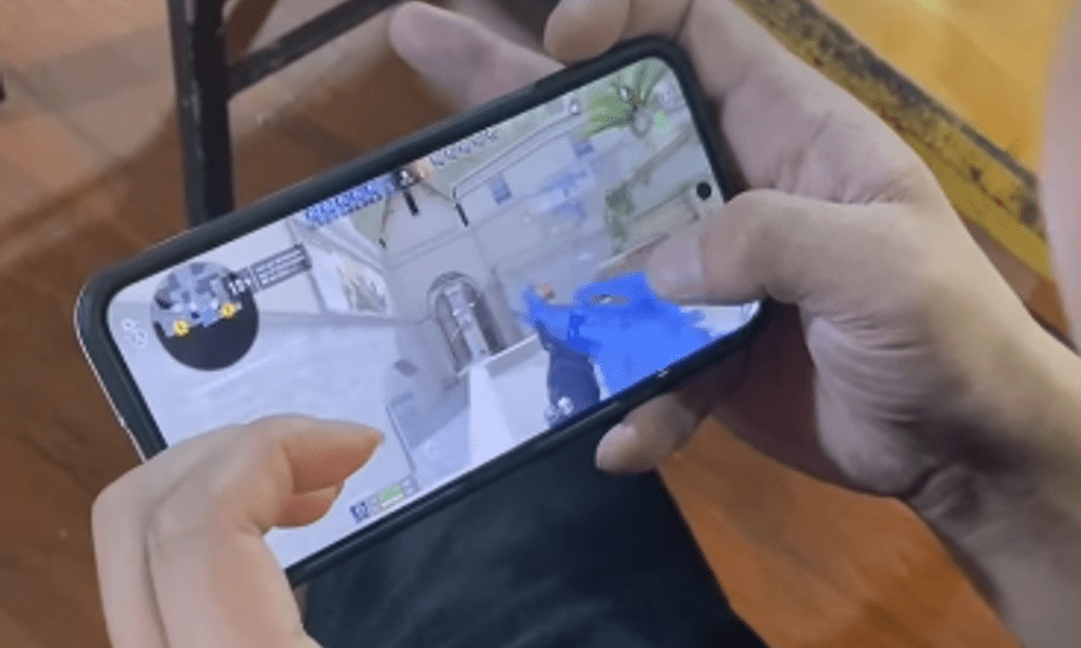 Came thủ bắn CFL cực mượt đến mức bị nghi gian lận, màn đáp trả khiến người xem cứng họng