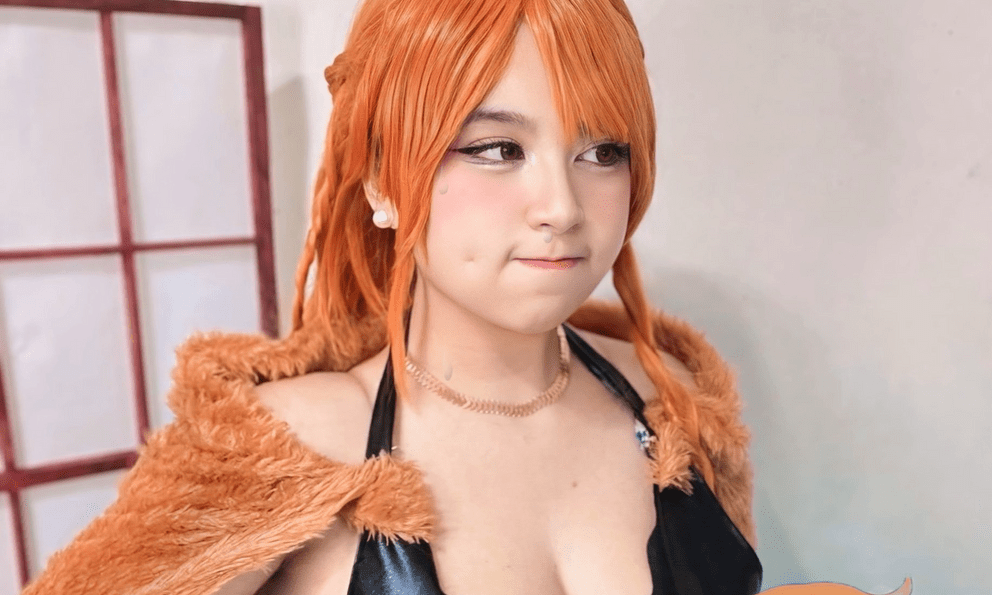 Tự làm cosplay vì quá mê Nami, nữ coser tái hiện hoàn hảo tạo hình Elbaf của hoa tiêu băng Mũ Rơm