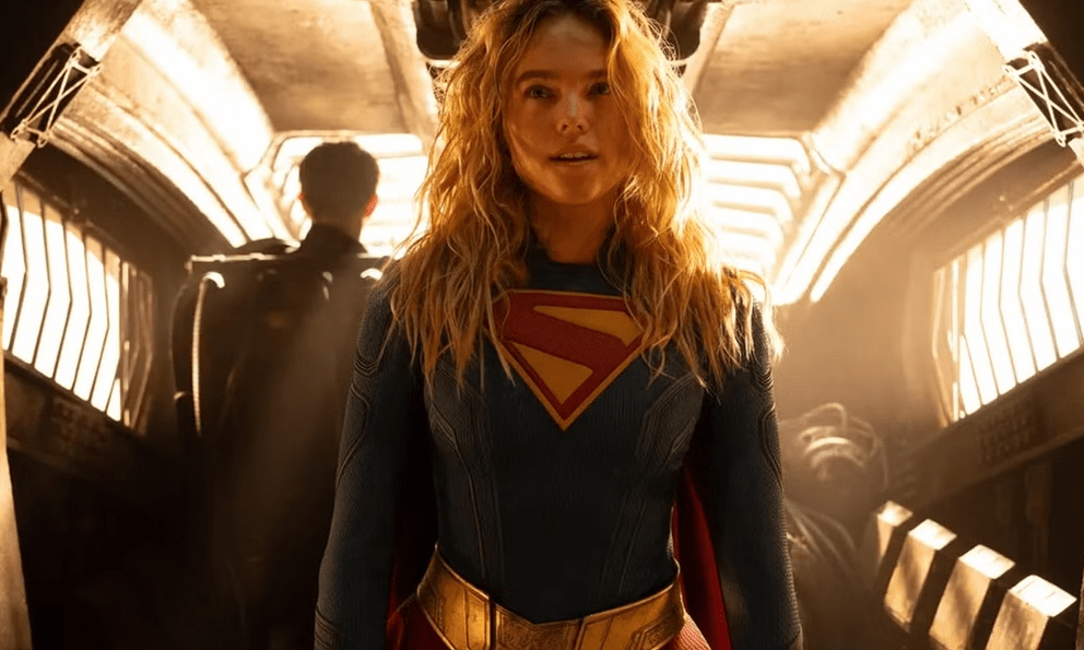 Bom tấn Supergirl gây sốc khi sáng tạo 6 ngôn ngữ mới và chế tạo cả xe tăng thật để ghi hình
