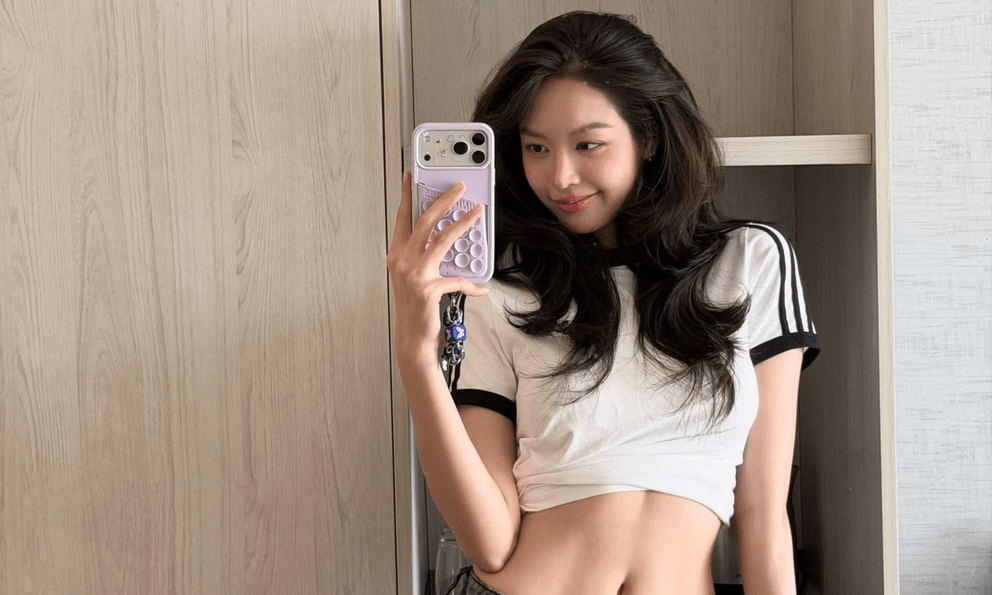 Hoa hậu Thanh Thủy gây sốt với vòng eo săn chắc, nhan sắc ngày càng quyến rũ