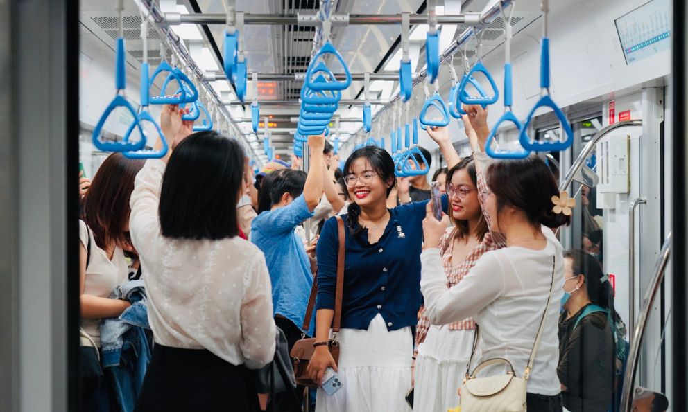 Metro số 1 chính thức lăn bánh, HCMC Metro chính là ứng dụng hot nhất hôm nay