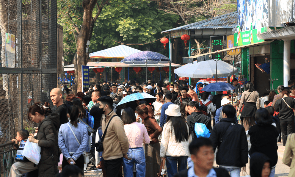 Chỉ được nghỉ 1 ngày Tết dương, người dân Hà Nội lựa chọn nơi này là điểm đến lý tưởng cho cả gia đình