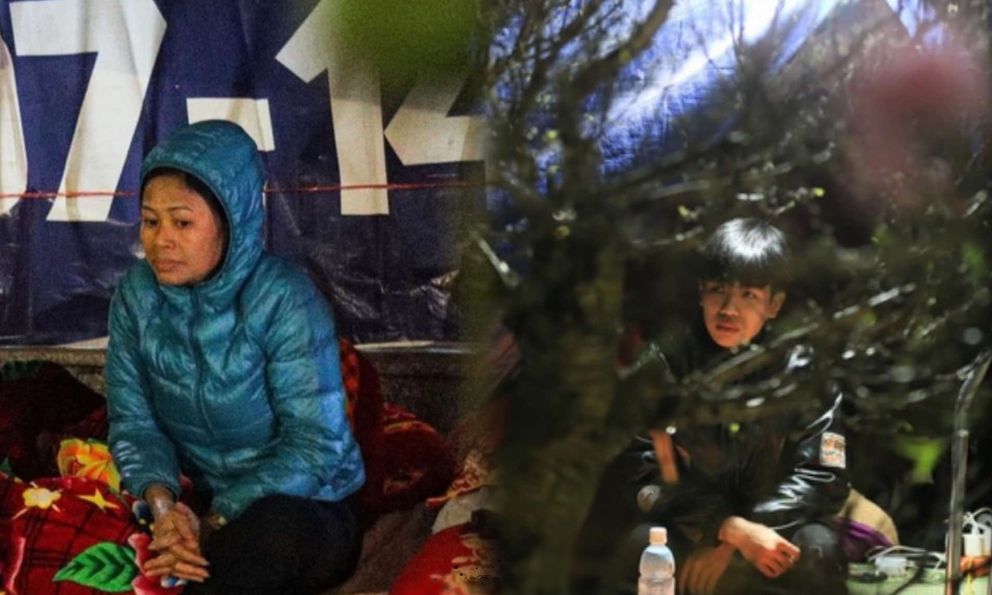 Giấc ngủ không tròn của những tiểu thương bán cây cảnh Tết trong đêm lạnh căm căm 10 độ C ở Hà Nội