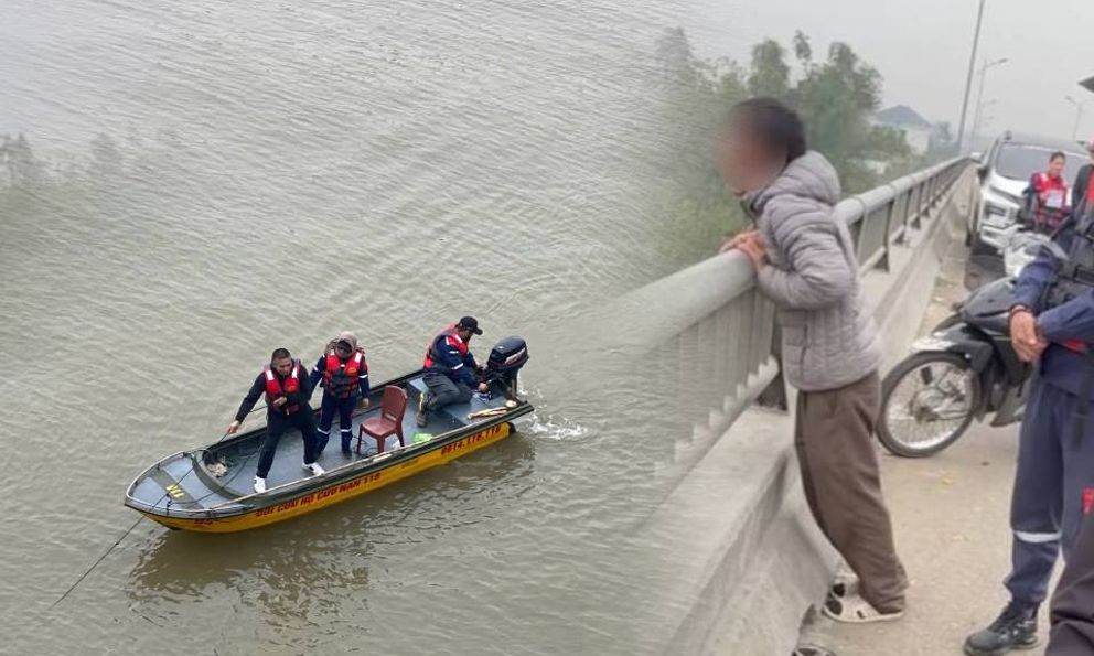 Xót xa người cha đứng bám thành cầu bật khóc gọi 