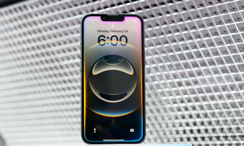 Đánh giá iPhone 16e: Đủ xài, nhưng chưa đủ 