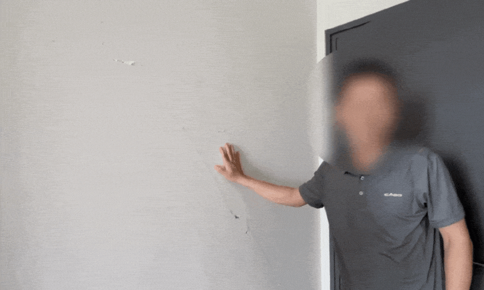 Cận cảnh toà chung cư Quận 8 với hơn 300 hộ nứt tường, bong gạch sau rung chấn từ Myanmar, người dân vẫn chưa 