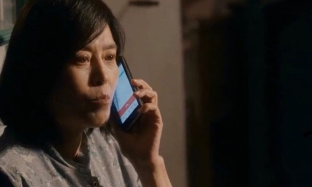 Gửi con 3 tuổi học mầm non quốc tế, bé sặc cháo cấp cứu, mẹ đòi check camera thì được trả lời: 